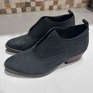 Lucky brand black ankle boots